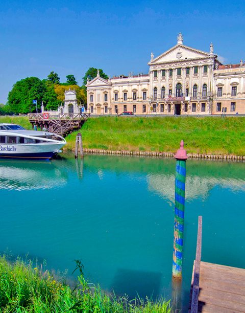 Burchiello boat on Brenta river